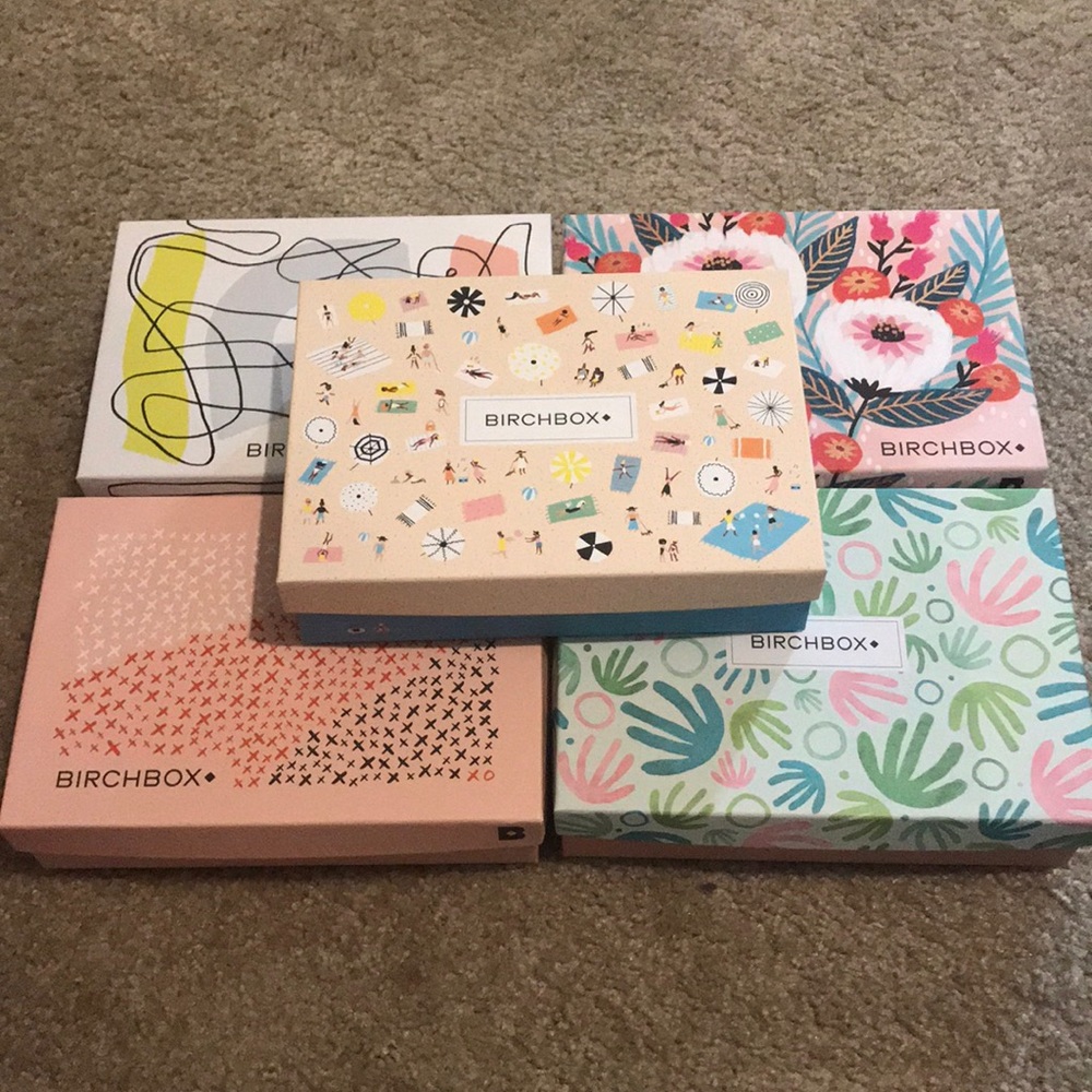 5 empty Birchboxes